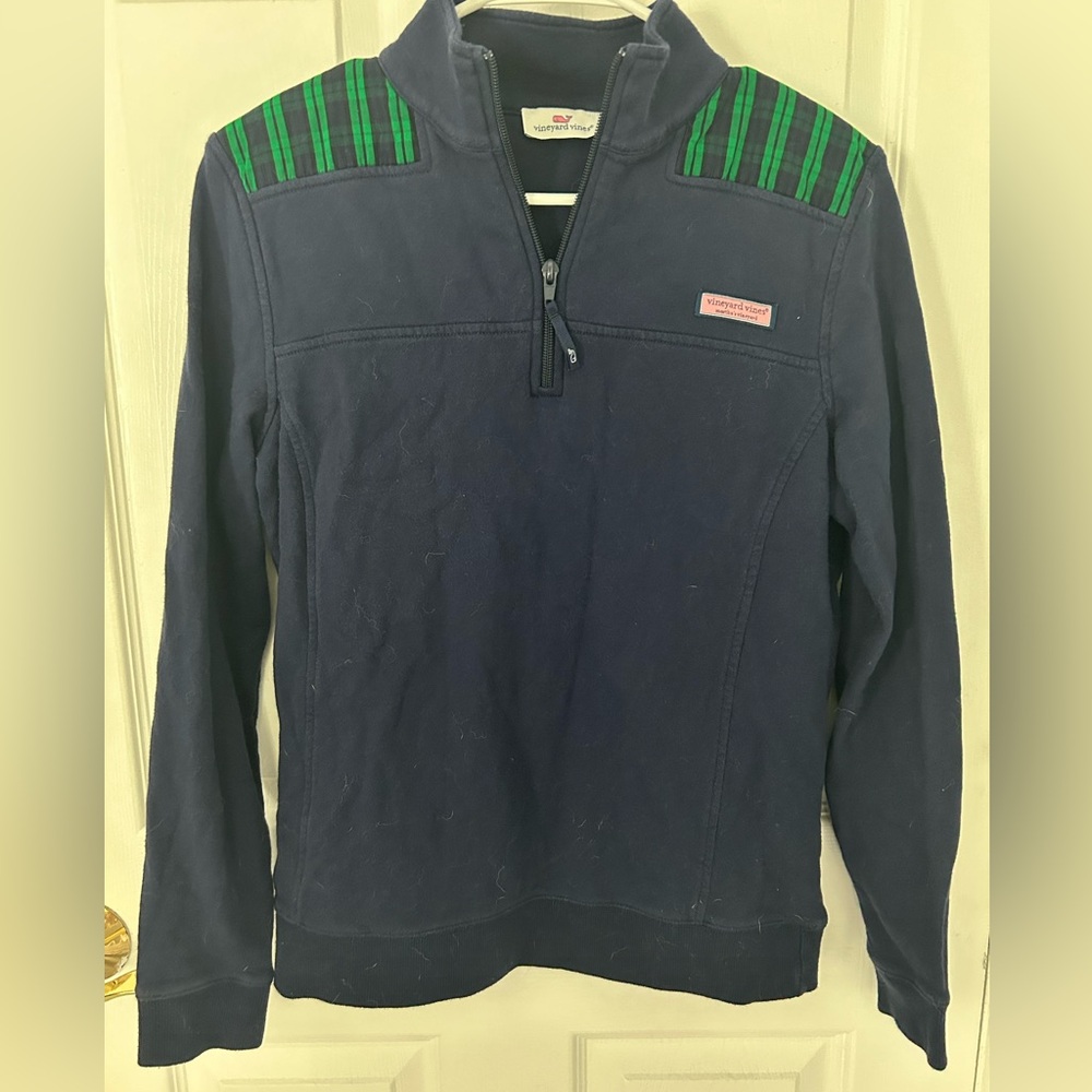 Vineyard Vines Women's Navy and Green Sweatshirt Small